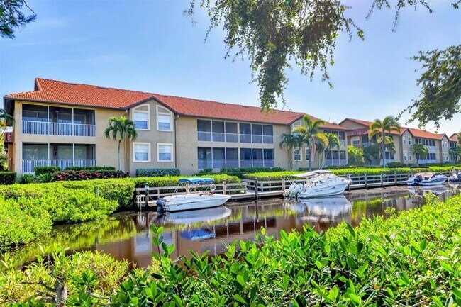 Building Photo - 2313 Jessie Harbor Dr