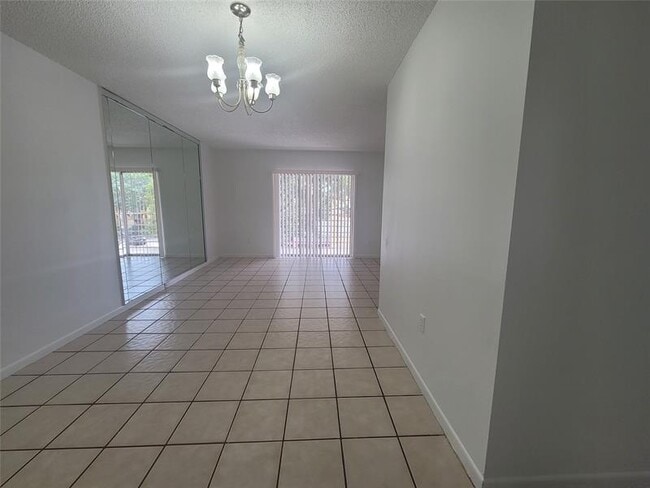 Building Photo - 4374 NW 9th Ave