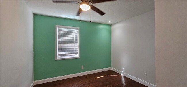 Building Photo - 700 Pepperwood Trail