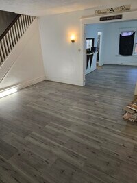 Building Photo - 1429 Naudain St