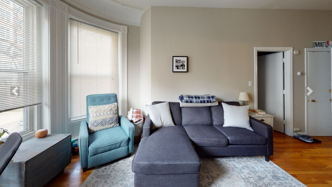 Building Photo - 509 Beacon St