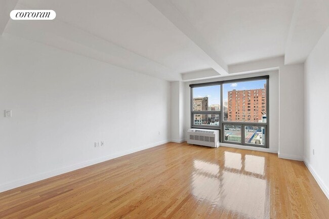 Building Photo - 181 E 119th St