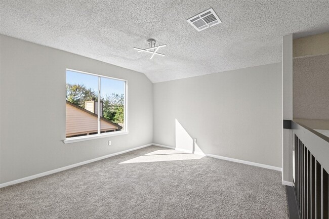 Building Photo - 11406 Caesar Dr