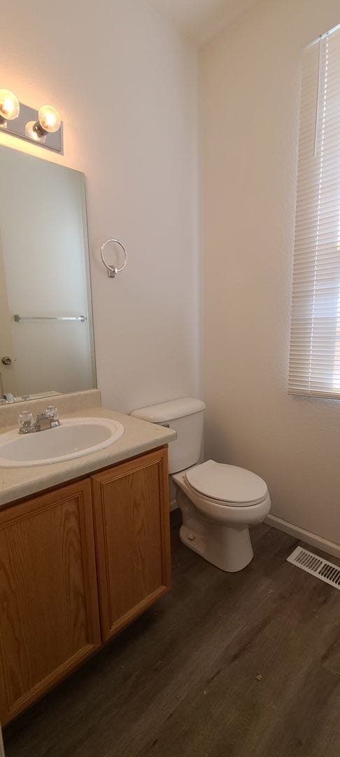 Building Photo - Specious Two Story Townhome