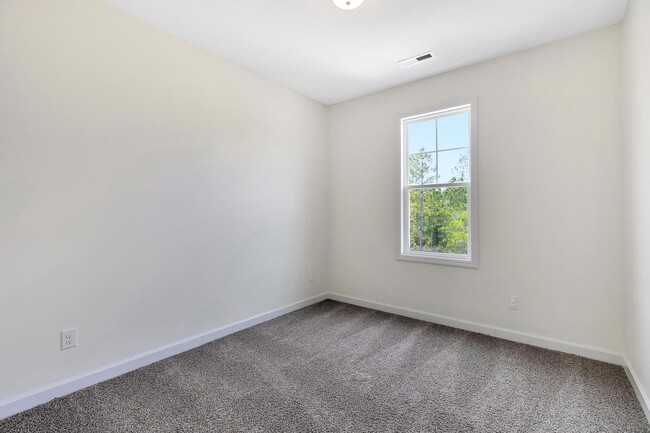 Building Photo - 284 Currituck Dr