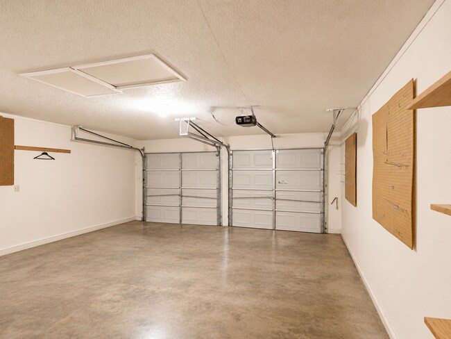 Building Photo - Great Home in South Austin - 78745 that backs to greenbelt