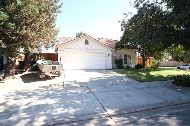 Primary Photo - Charming Ceres Home with a spacious backyard!