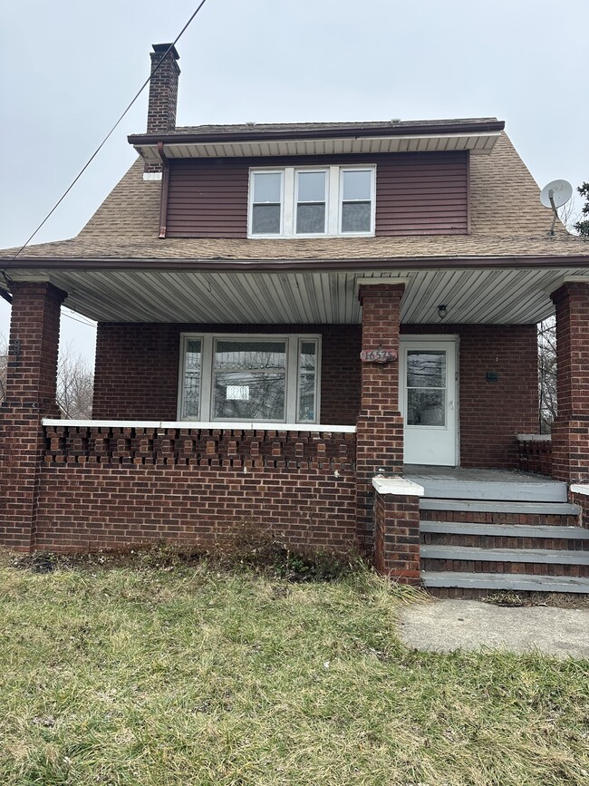 Building Photo - 16575 Libby Rd