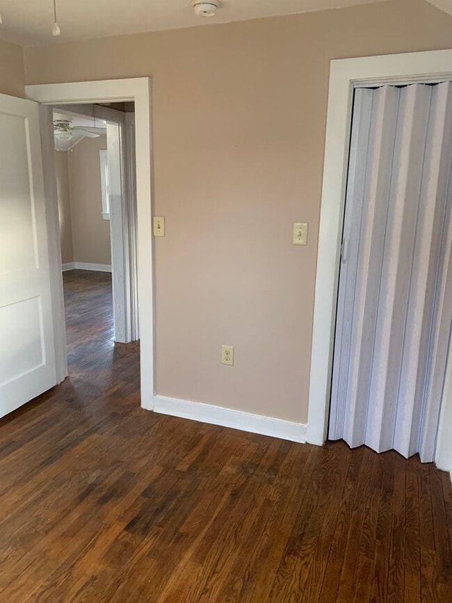 Building Photo - 1224 16th St