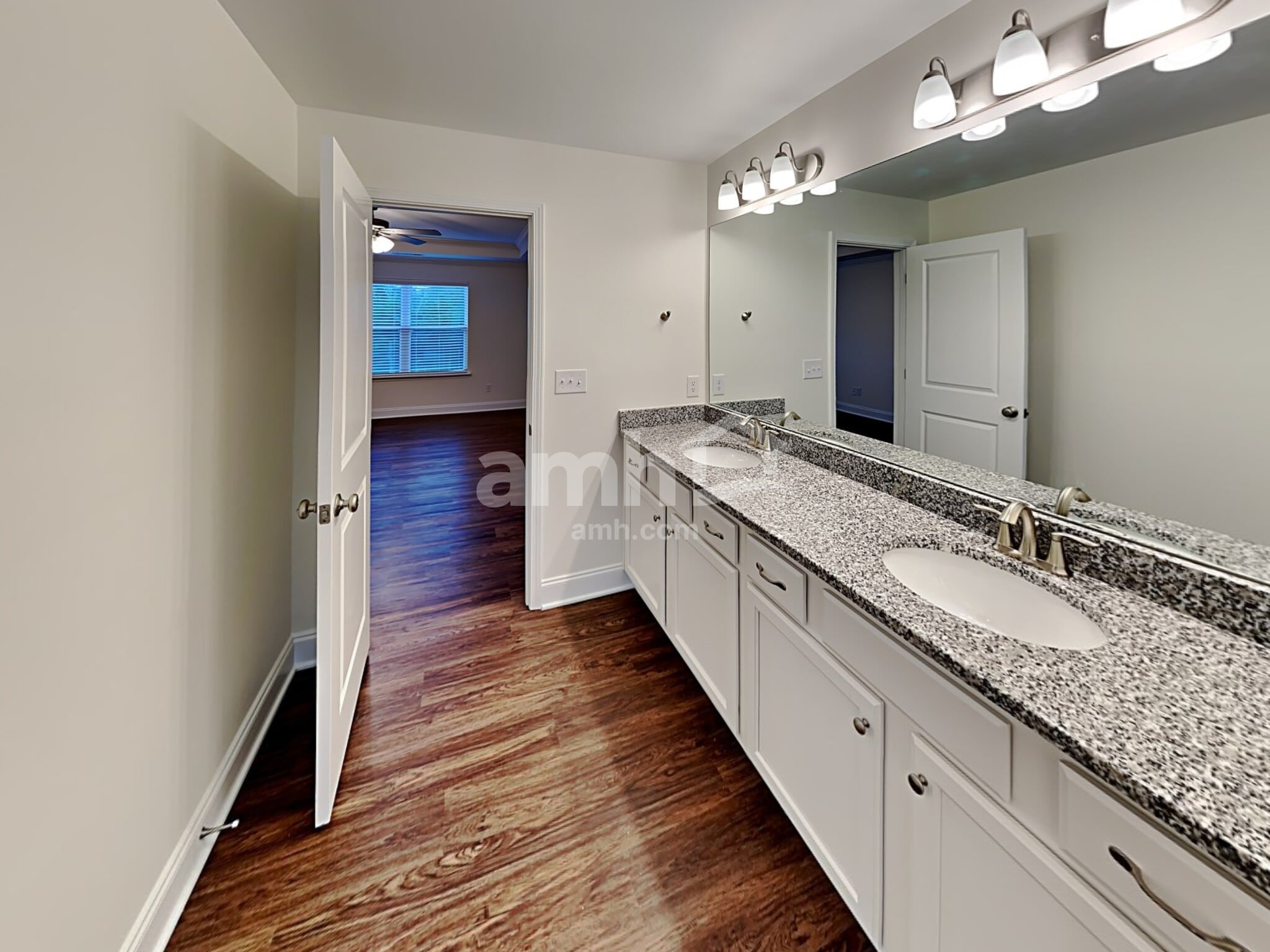 Building Photo - 4757 Chutney Dr