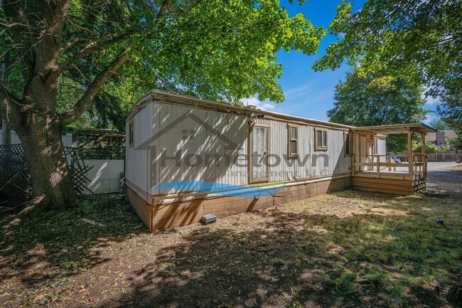 Building Photo - Very Nice 2 Bed 1 Bath Single Wide Mobile ...