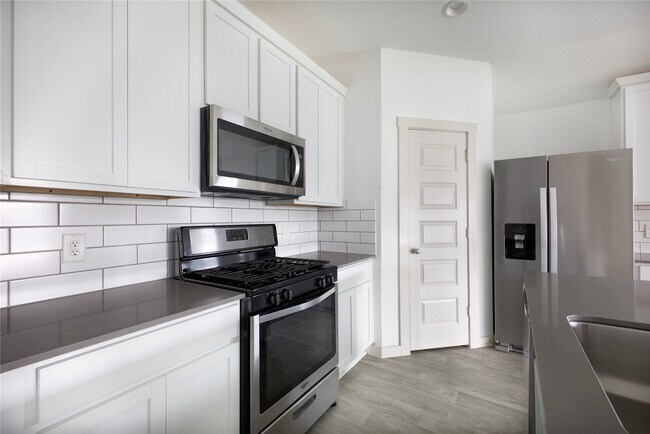 Building Photo - 8214 Precious Passing Way