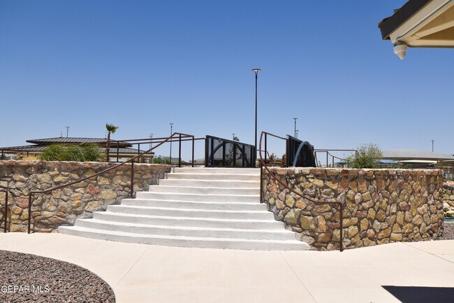 Building Photo - 51117 Desert Sunflower Ave