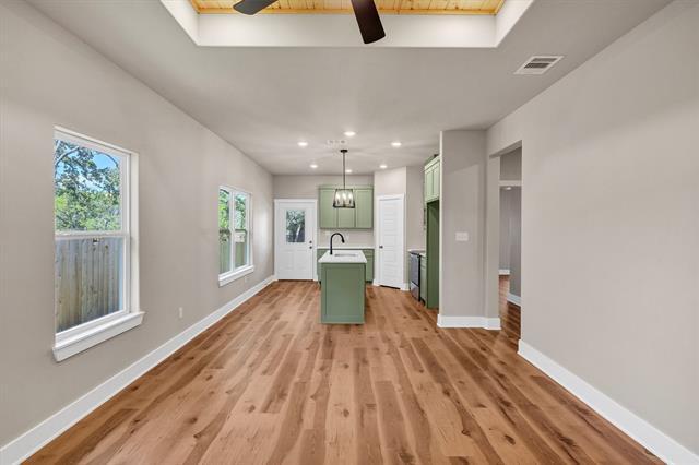 Building Photo - 805 Branding Iron Trail