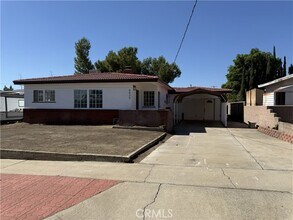 Building Photo - 8930 Boxwood Ave
