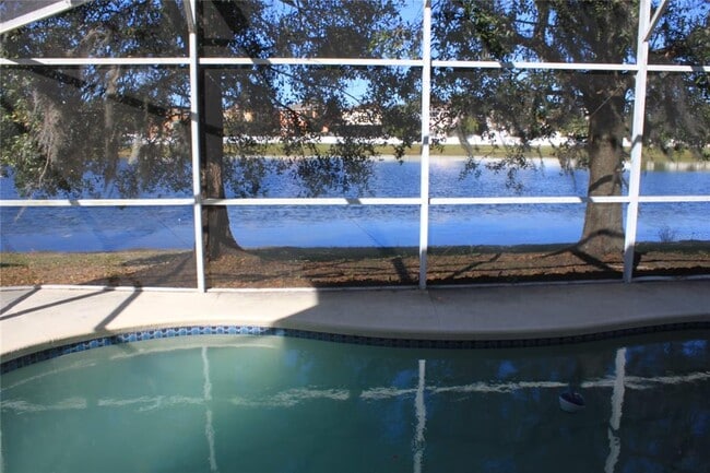 Building Photo - 1819 Meadow Pond Way