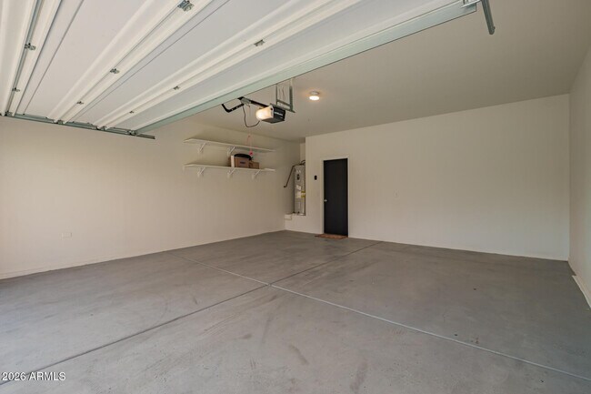 Building Photo - 4750 E Chromium Rd