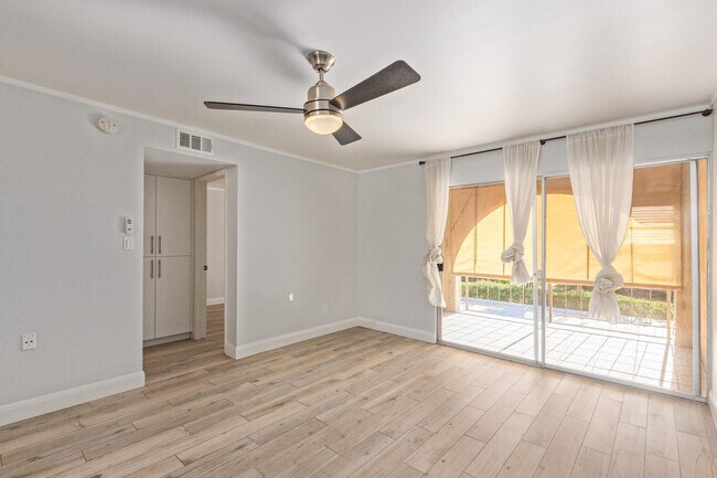 Building Photo - 4727 E Lafayette Blvd