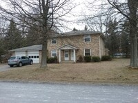 Building Photo - 3839 Beech Hill Rd NW