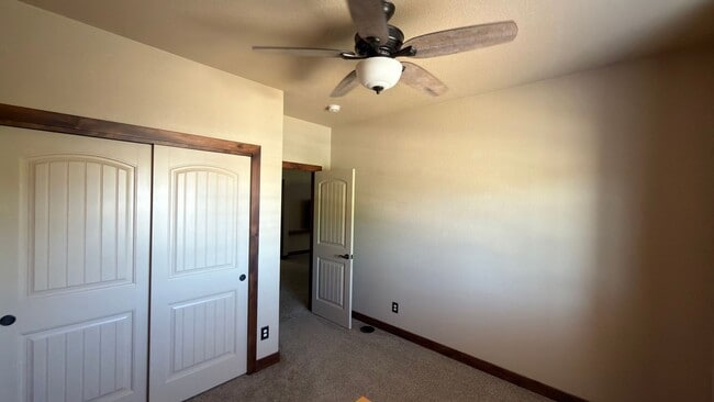 Building Photo - Great Home in Johnstown