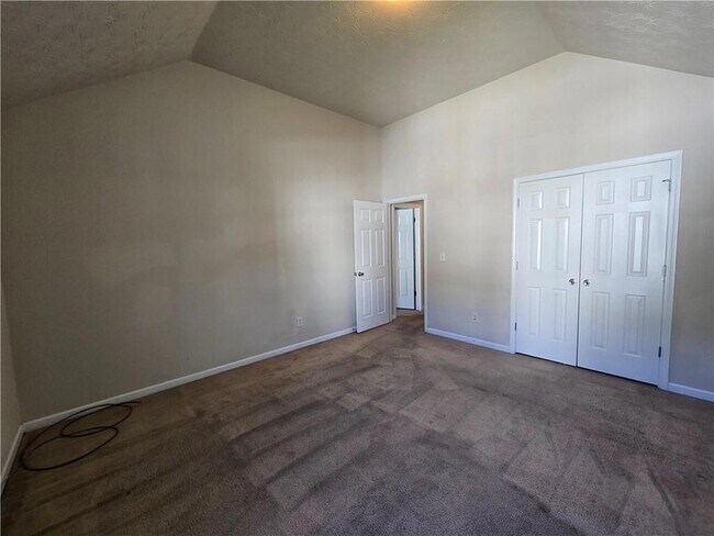 Building Photo - 5636 One Lake Way