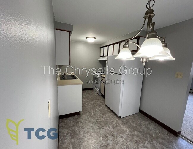 Building Photo - 1467 Catherine St