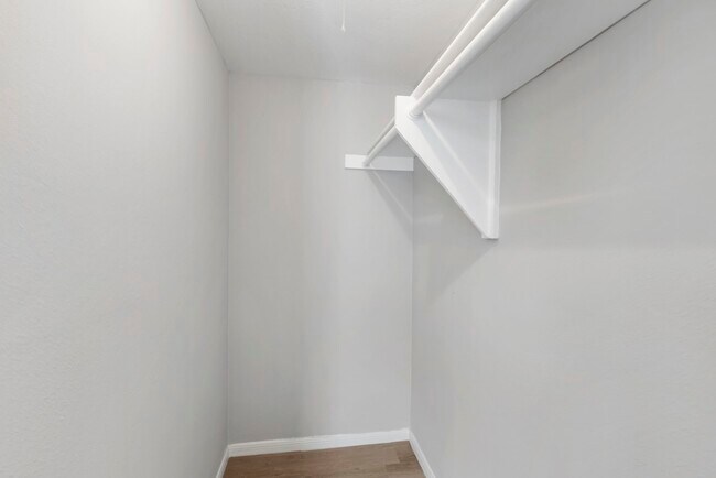 Building Photo - 2226 Nantucket Dr