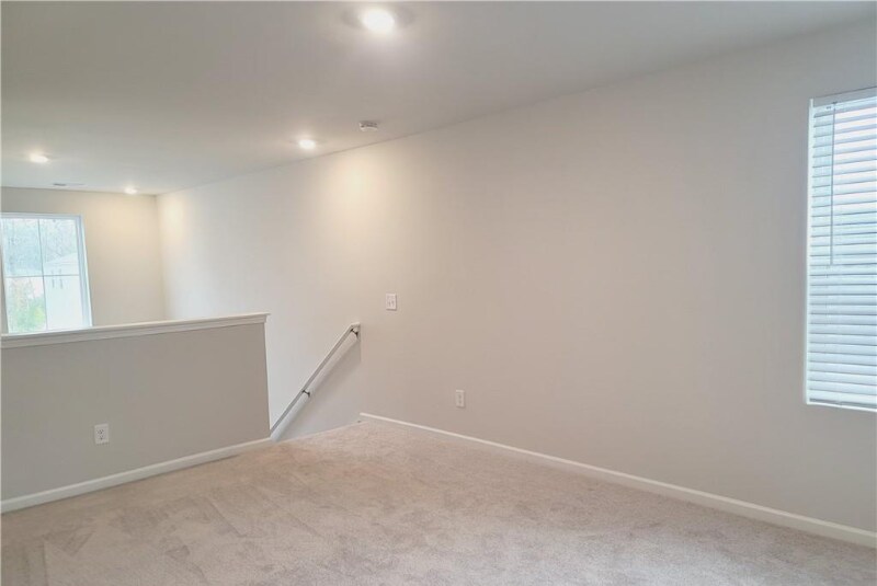 Building Photo - 145 Franklins Walk