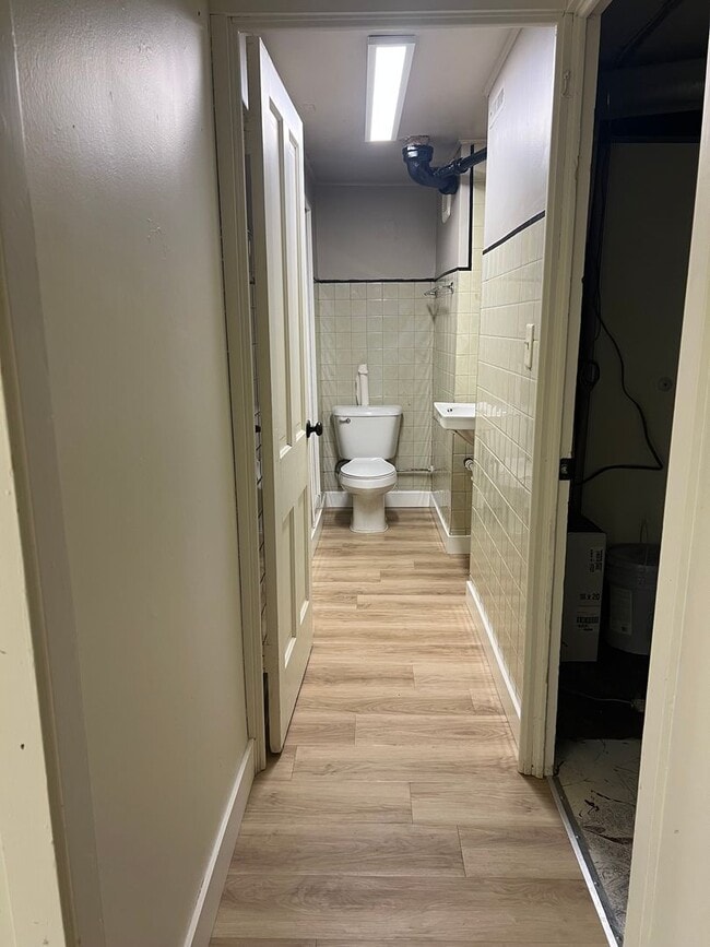 Building Photo - 524 Jefferson Ave