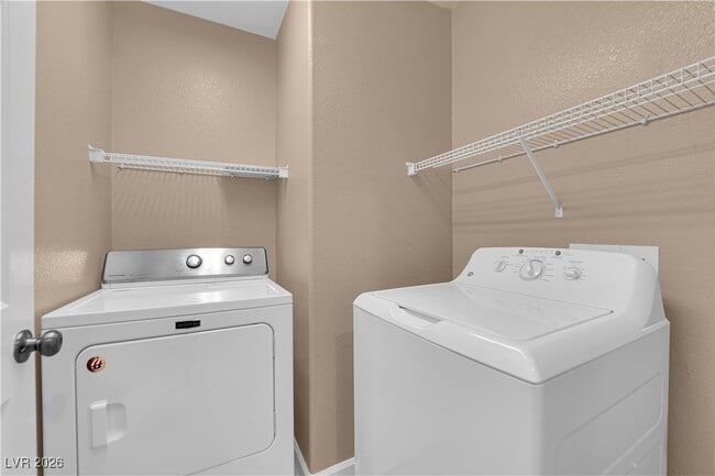 Building Photo - 536 Aspen Leaf St