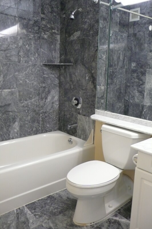 Building Photo - 4 Martine Ave