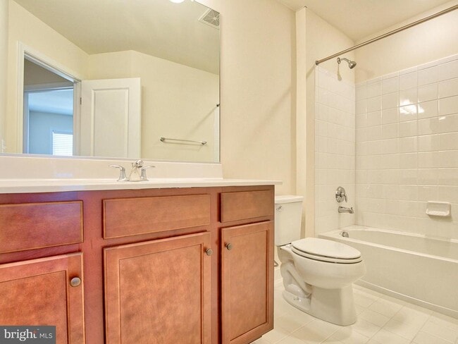 Building Photo - 127 Keller Ct