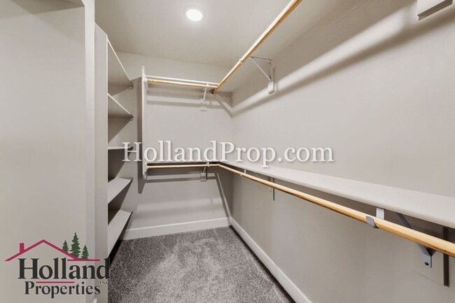 Building Photo - 3 Bedroom new home in South Hillsboro area
