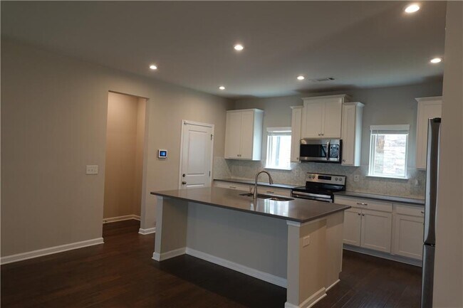 Building Photo - 2719 Morgan Spring Trail