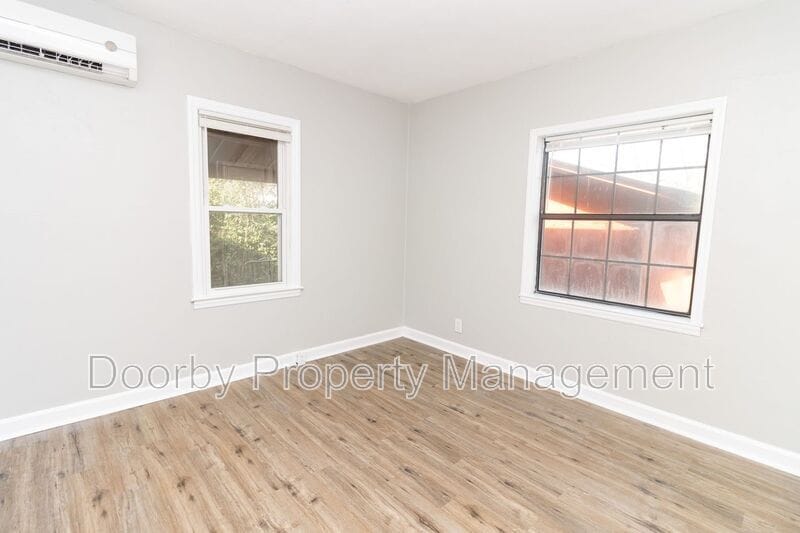 Building Photo - 5309 Rose St