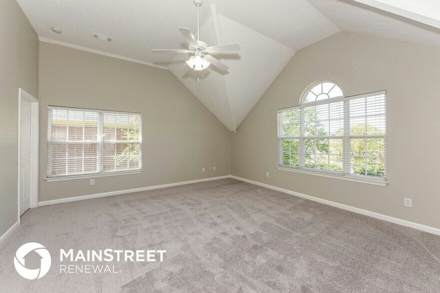 Building Photo - 160 Walton Trce S