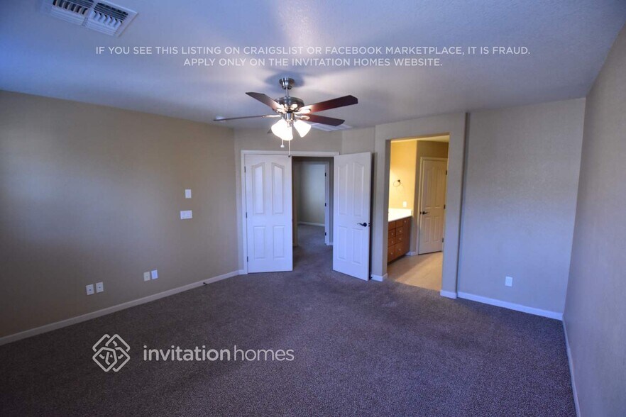 Building Photo - 5832 E Holmes Ave