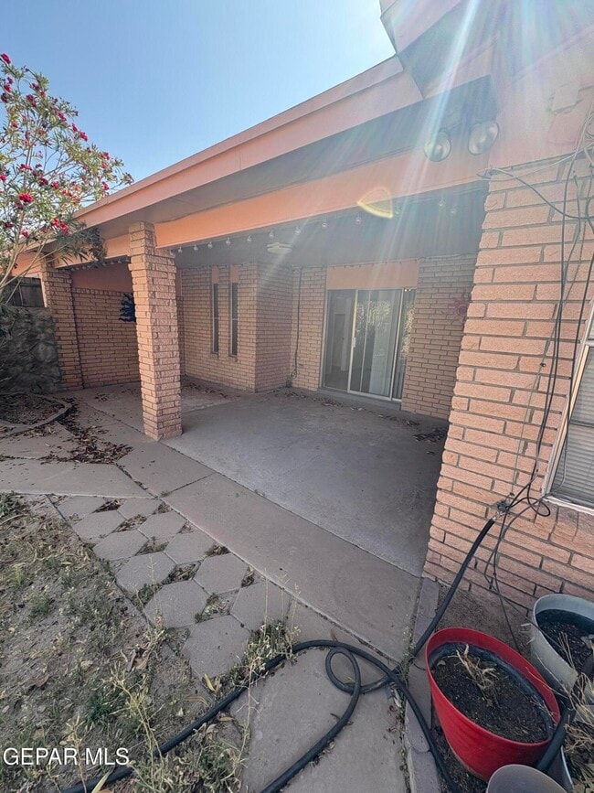 Building Photo - 1822 Jack Nicklaus Dr