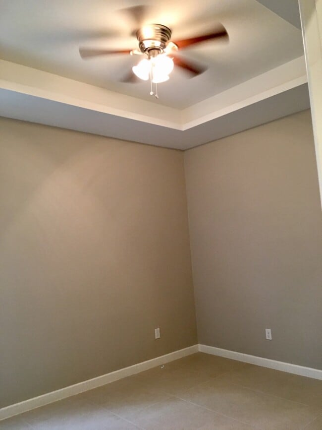 Building Photo - 3010 Javalina Ave