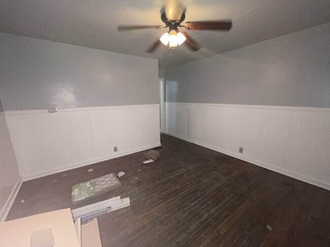 Building Photo - 1314 medford