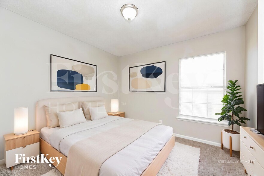 Building Photo - 12621 Ashmore Green Dr