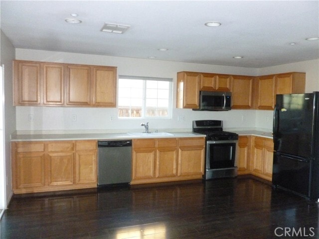 Building Photo - 9349 Golden Lantern Rd