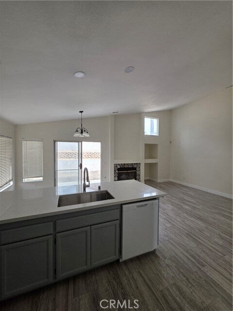 Building Photo - 2874 W Calle Vista Dr