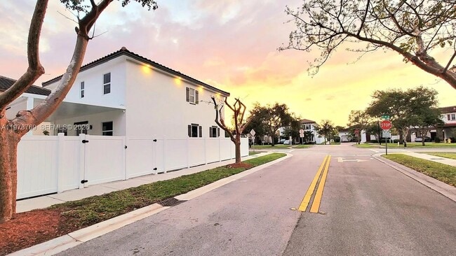 Building Photo - 17070 SW 91st St