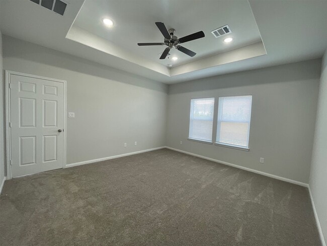 Building Photo - 1555 Rd 5728