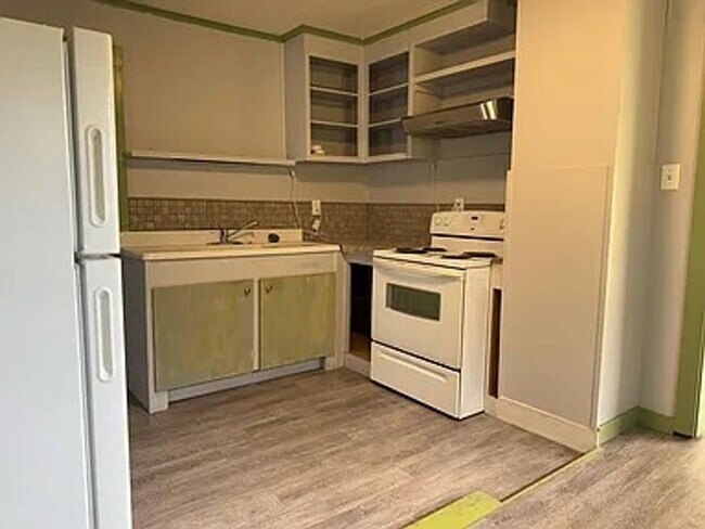 Building Photo - Coming Soon - Ocean Park 2 Bedroom Home