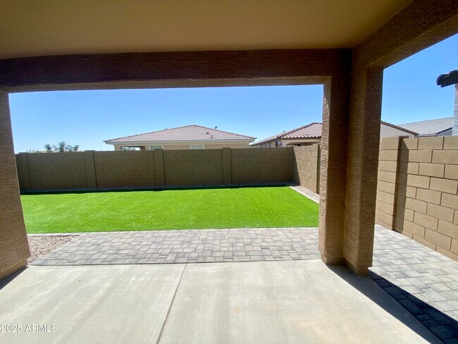 Building Photo - 3360 S 155th Ln