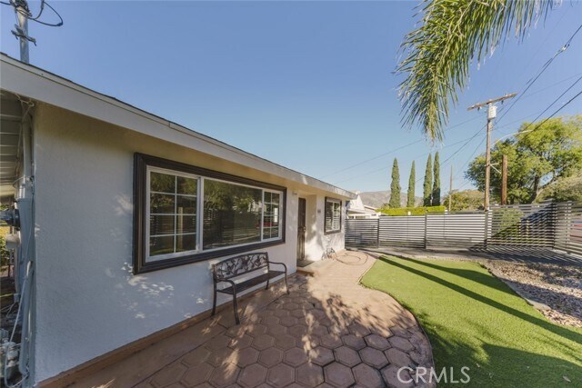 Building Photo - 10431 Las Lunitas Ave