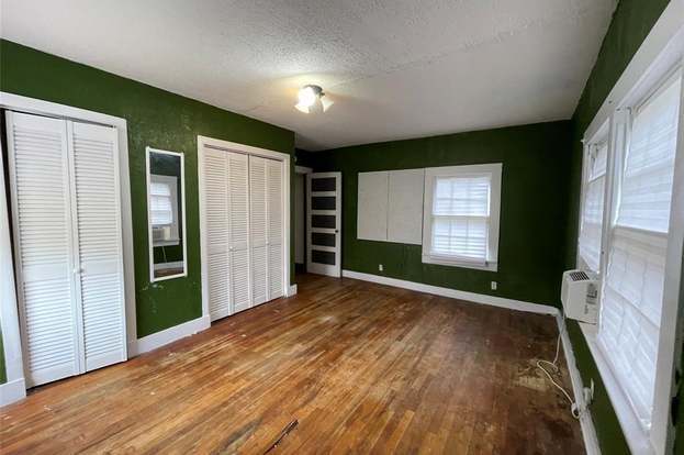 Building Photo - 1164 3 Rd St