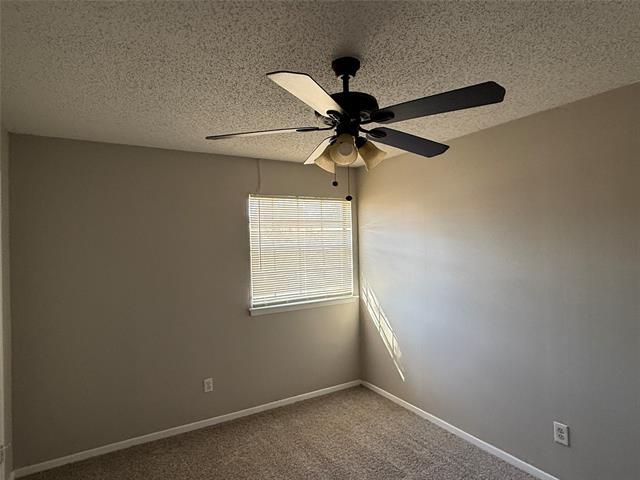 Building Photo - 2805 W Ferndale Ln